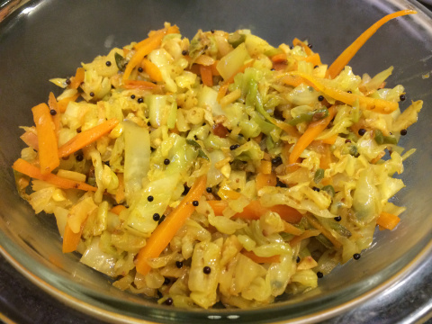 Gujarati-style carrot and cabbage stir-fry recipe