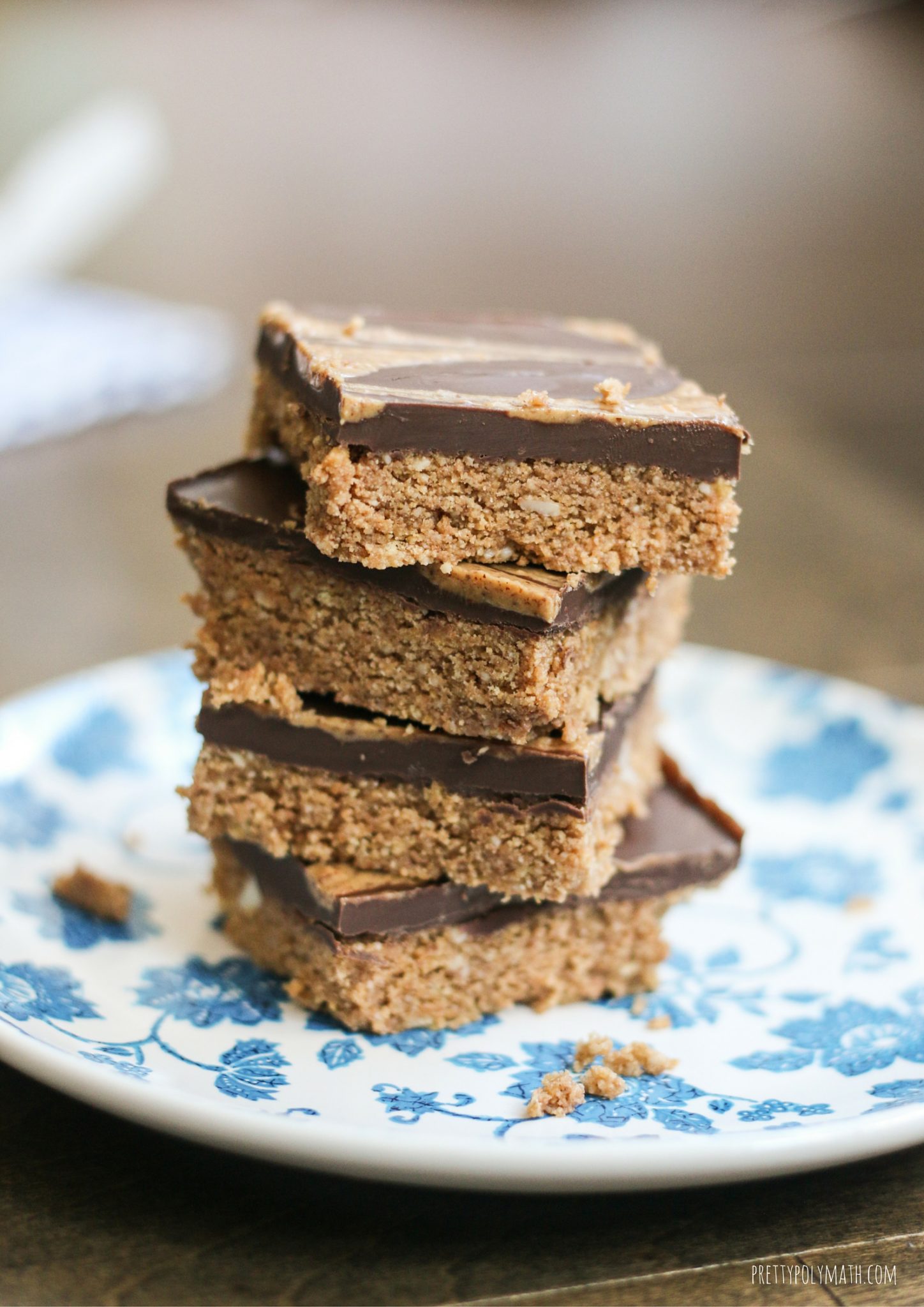 Nut Butter and Chocolate Bars Milk & Cardamom