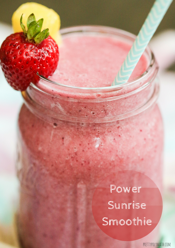 Pineapple Strawberry Smoothie | Pretty Polymath