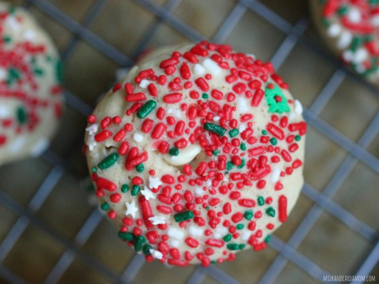 Cardamom and Almond Cookies