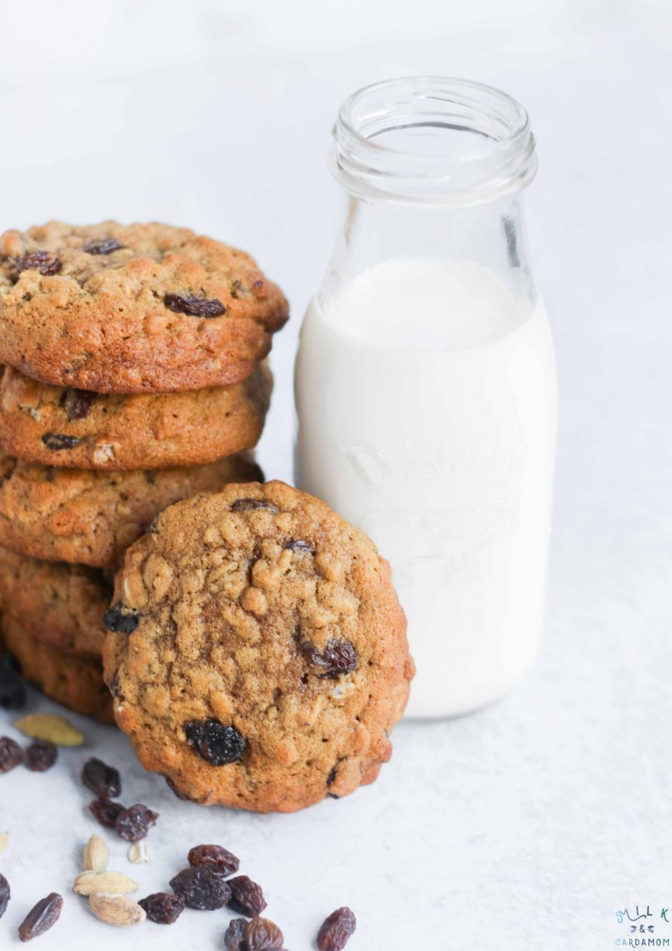 oatmeal raisin cardamom cookies recipe | Milk and Cardamom