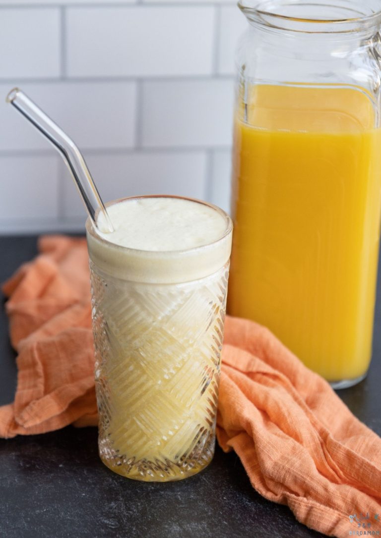 Florida Orange Juice Smoothie | Milk and cardamom