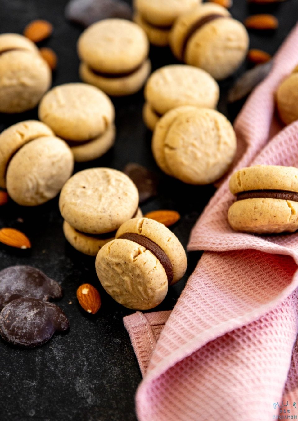 Nutella Stuffed Peanut Butter Cookies - Handle the Heat