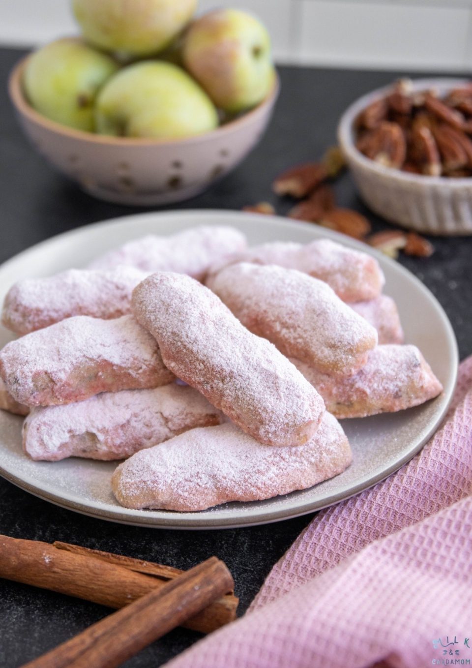 Apple Spice Pecan Fingers